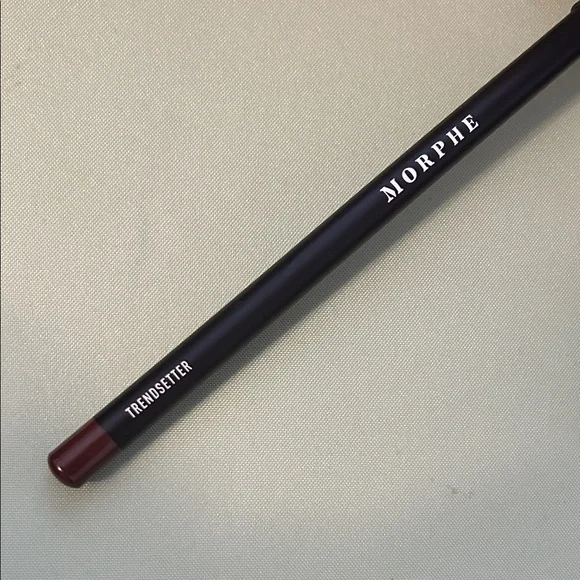 Morphe Trendsetter Deep Brown Lip Liner - Picture 1 of 1